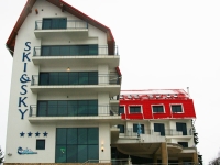 Hotelul SKI&SKY din Predeal este scos la vanzare la un pret avantajos